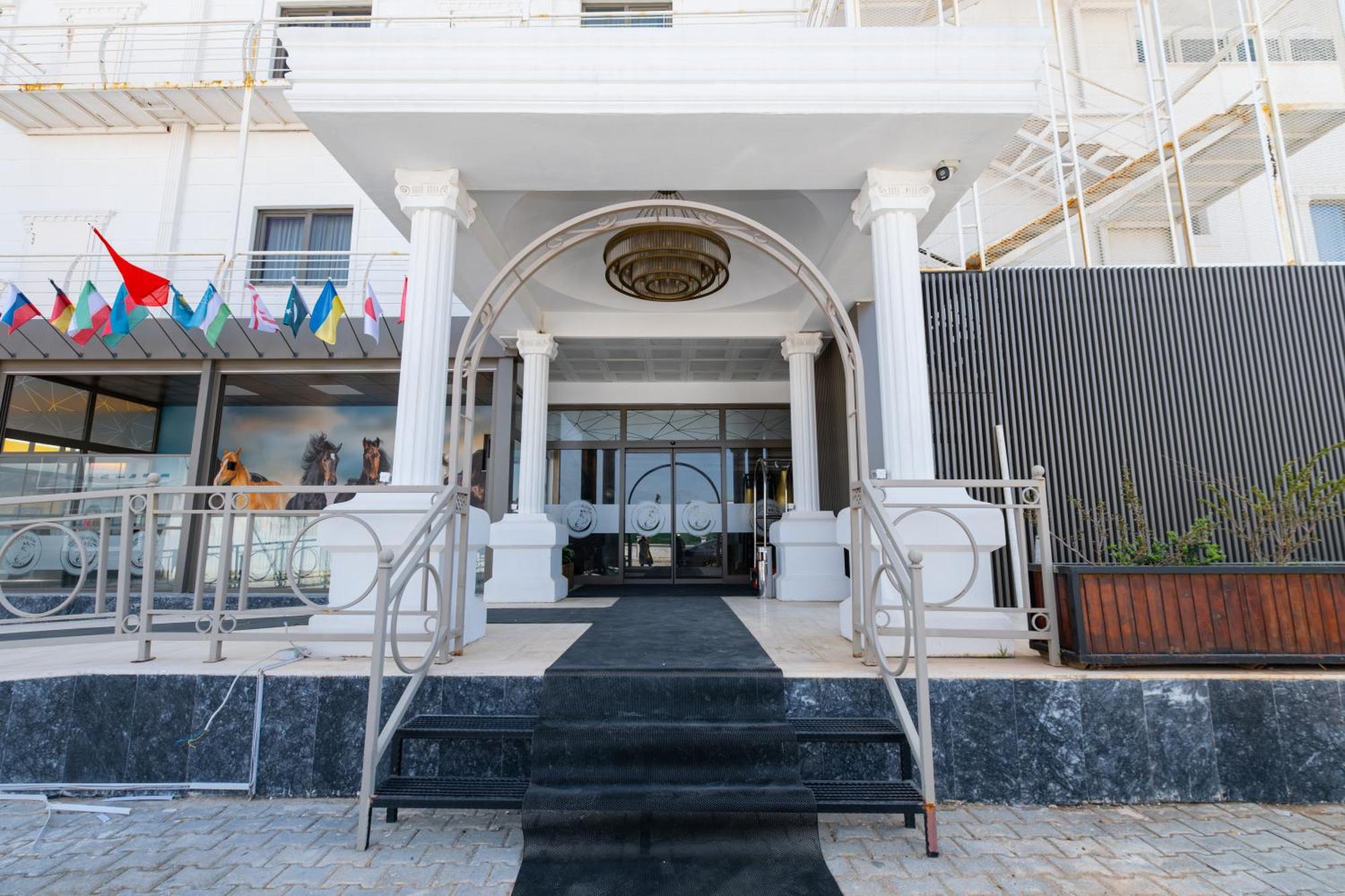 Hipodrom Hotel Duaci Exterior photo